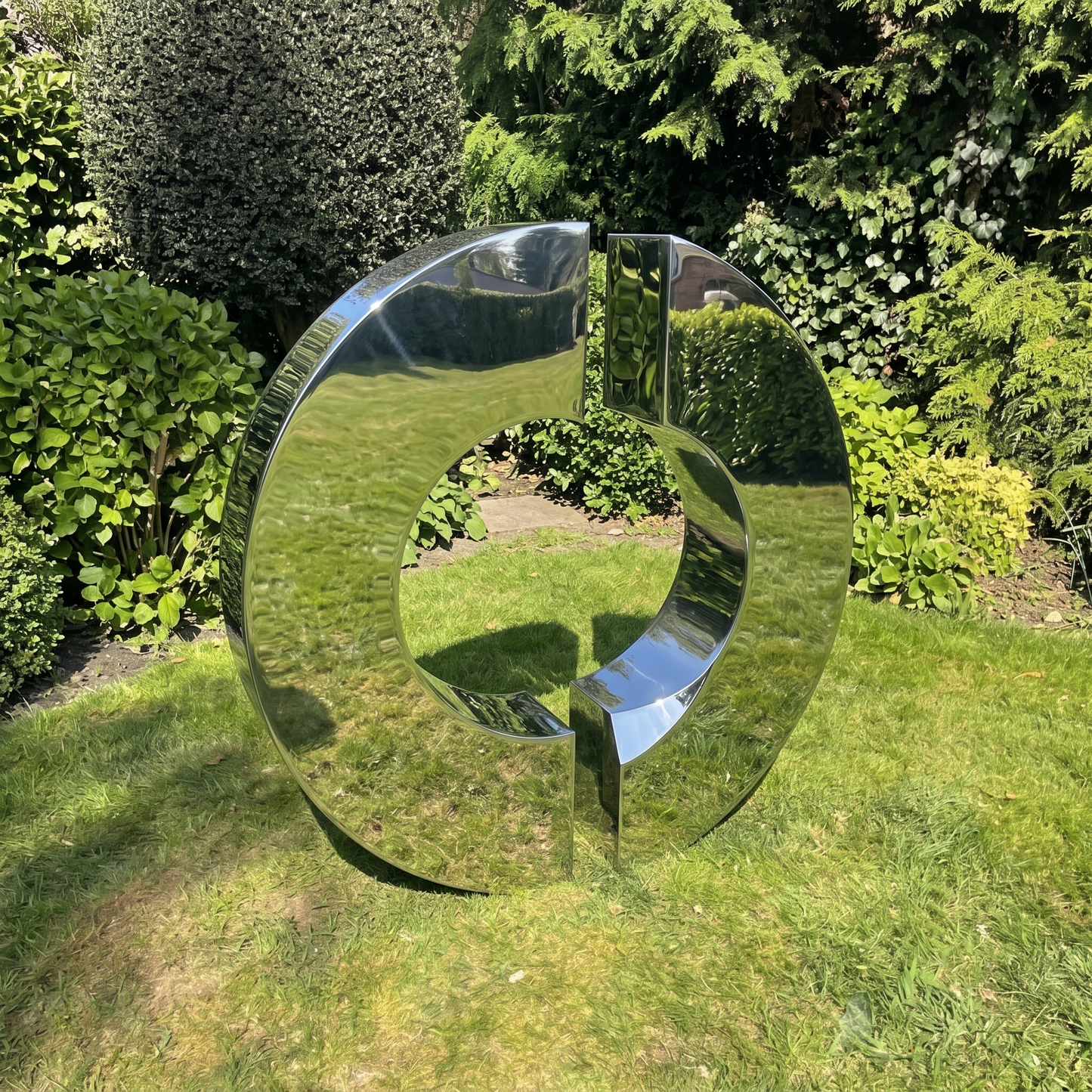 Arc Cut Horizon Sculpture